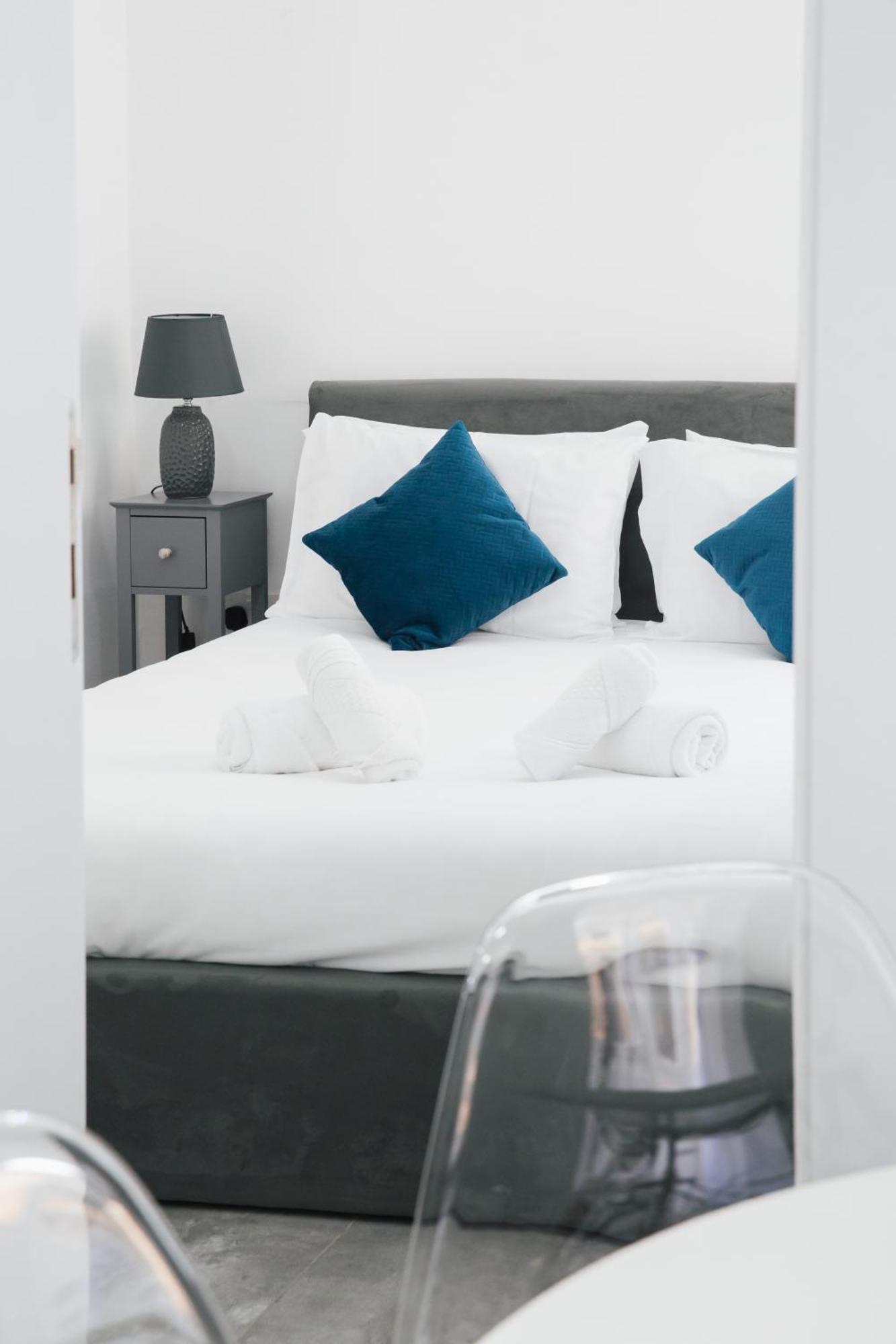 Valletta Waterfront 2 Beds Flat By Arcobnb Apartman Floriana