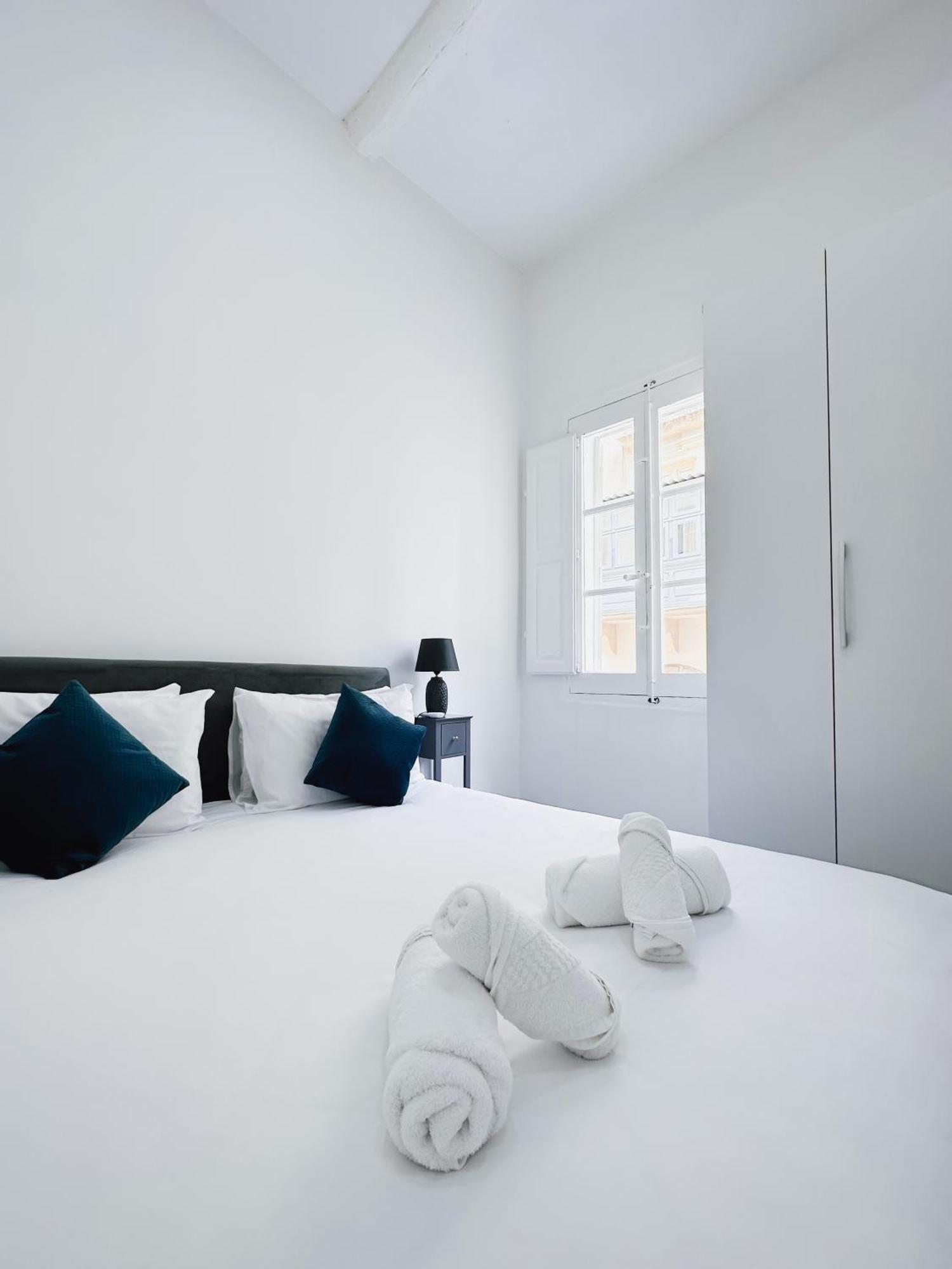 Valletta Waterfront 2 Beds Flat By Arcobnb *