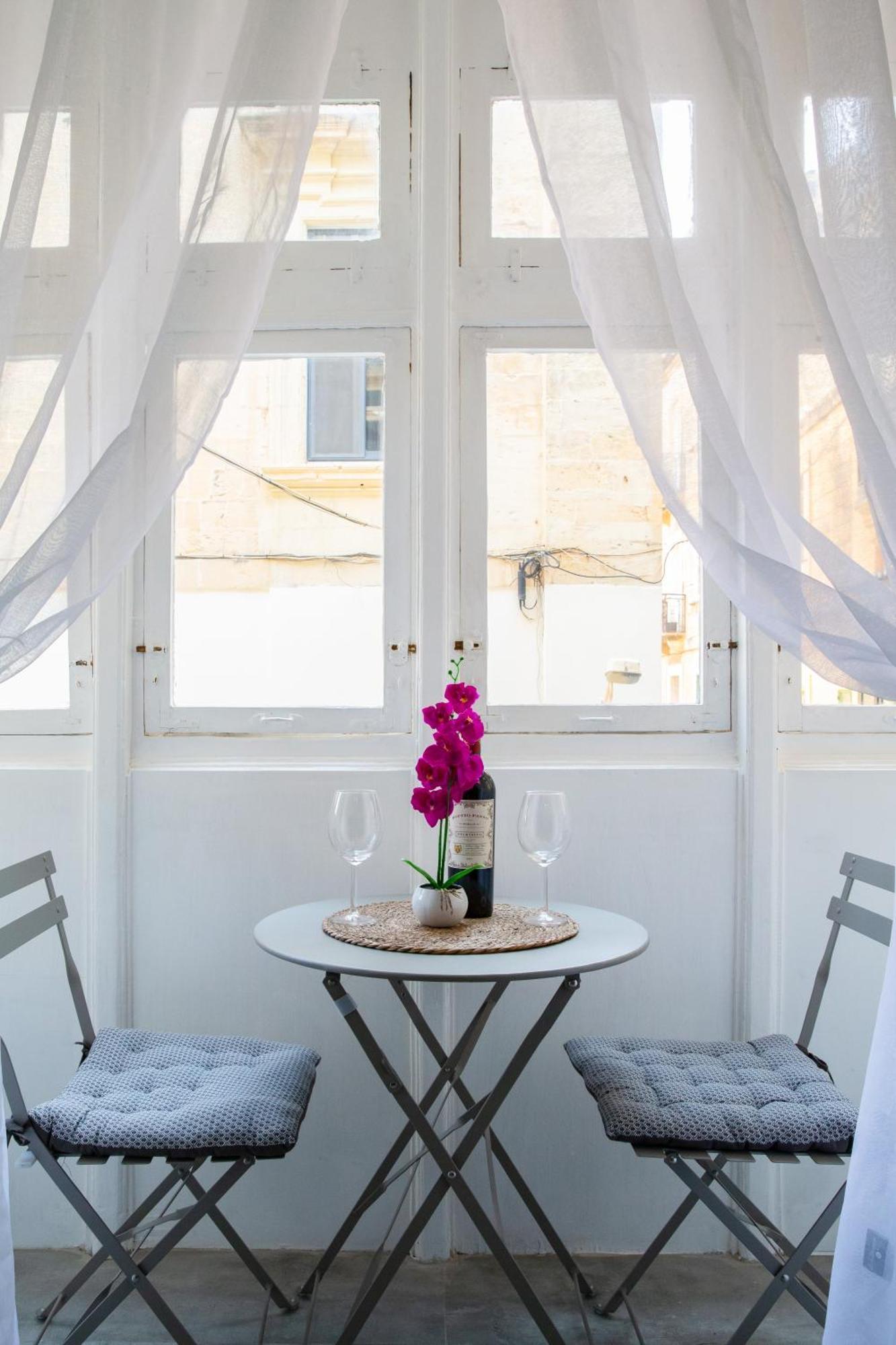 Valletta Waterfront 2 Beds Flat By Arcobnb Appartamento Floriana